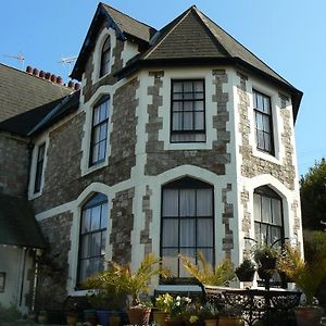 Ashleigh House